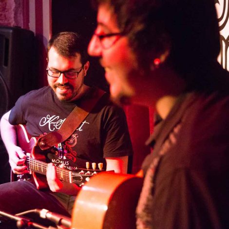 Dúo Guitarras – Twelve Strings